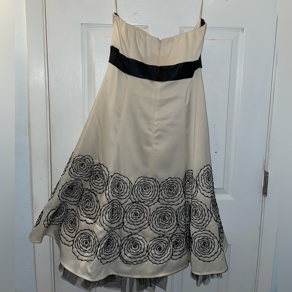 Mini strapless dress